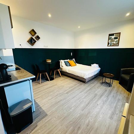 Btobed - Location Professionnelle - 2 Studios Confort - Proche Parc Des Expos Et Stade De France ル・ブールジェ エクステリア 写真